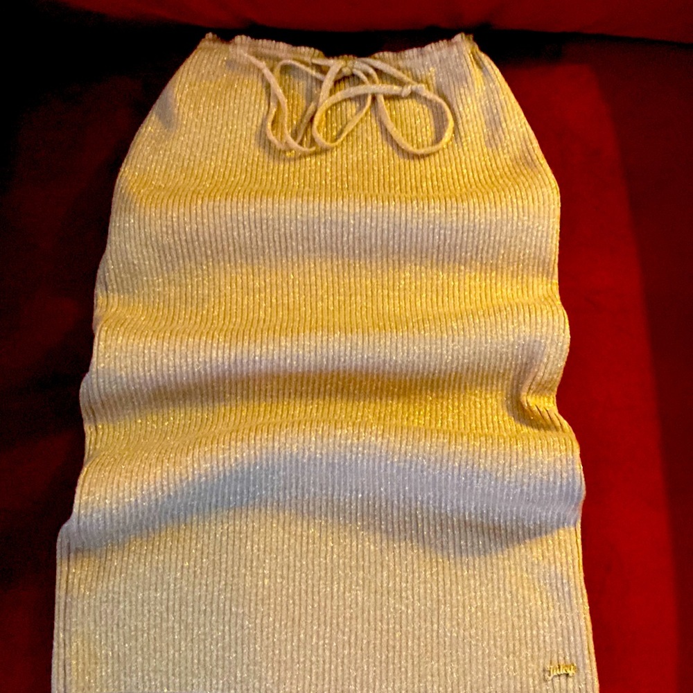 💖JUICY COUTURE 💖MERINO WOOL METALLIC GOLD NECK SHAWL. RARE FIND🤩 NWOT - Picture 6 of 7